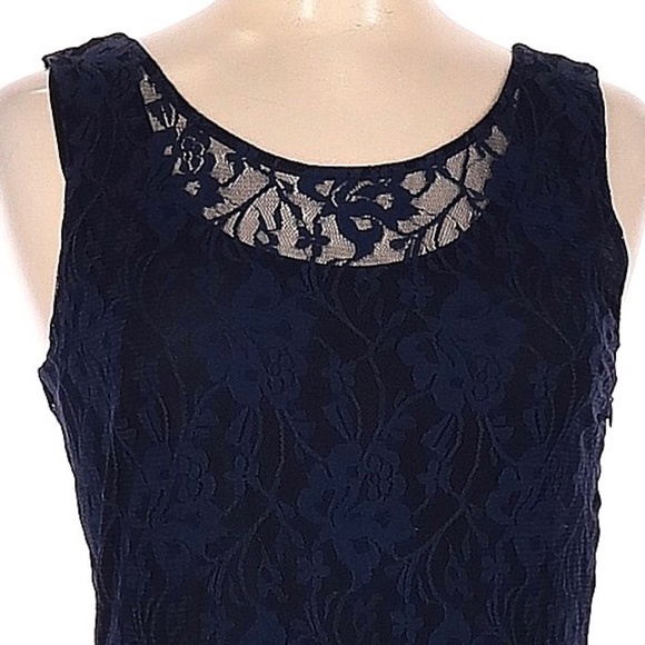 RELATIVITY Dress Lace Embroidery Fit & Flare Lined Scoop Neck Navy Blue Medium - Picture 3 of 9